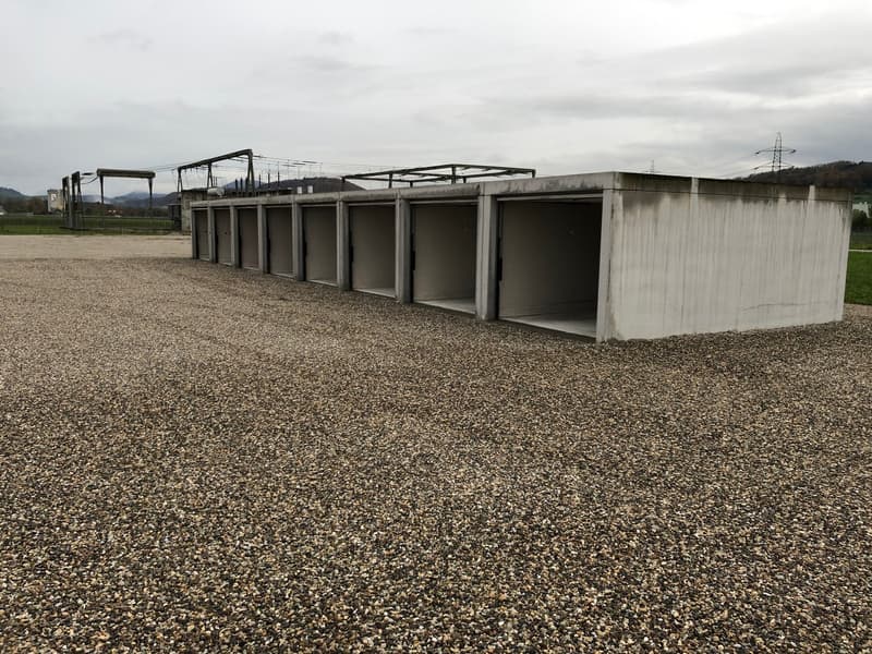 Single garage for rent (2)