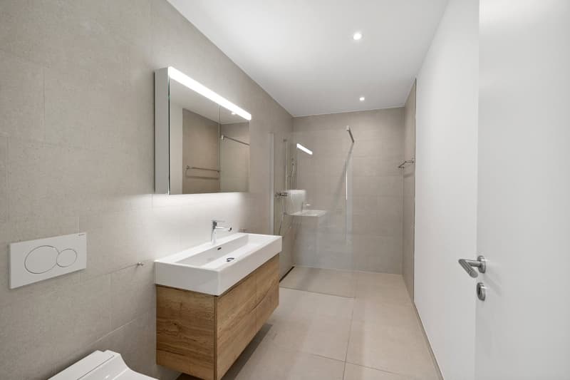 IHR NEUES ZUHAUSE: Moderne 3.5-Zimmer-Wohnung im Neubauzustand (7)