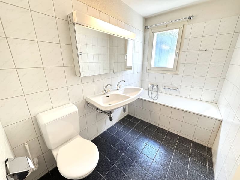 3.5-Zimmer-Wohnung mit Potential an zentraler Lage (4)