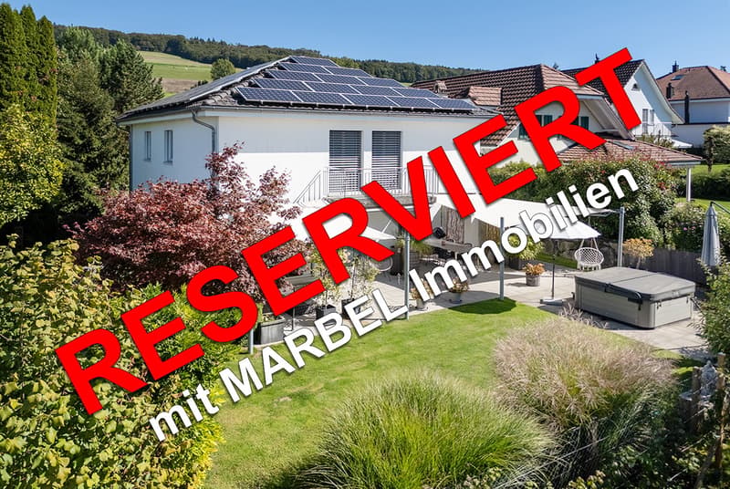 RESERVIERT - Exklusives 6,5-Zimmer-Einfamilienhaus mit vielen attraktiven Details (1)