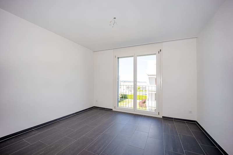 Attractive 4.5-room owner-occupied apartment with large sun balcony (7)