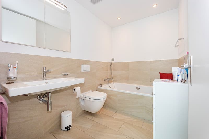 Exclusive MINERGIE row house in an attractive residential area (9)
