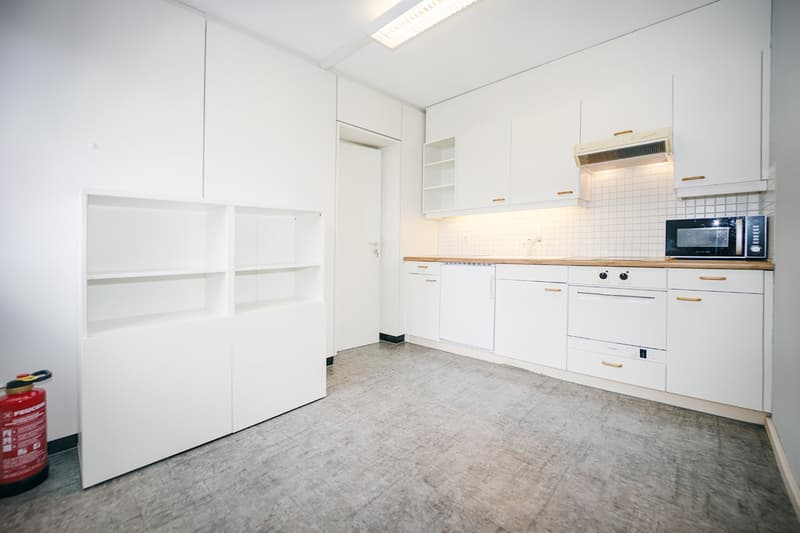 Espaces commerciaux et de bureaux multifonctionnels attractifs avec infrastructure de haute qualité (12)