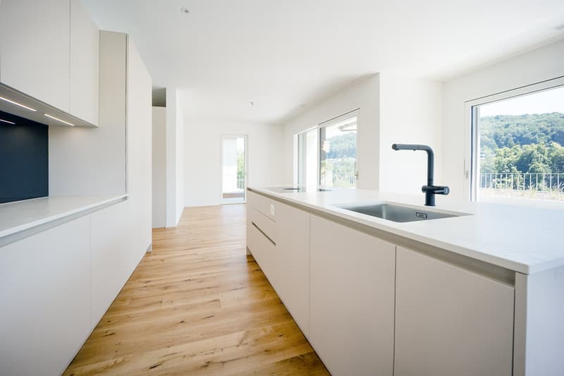 Neue exklusive Attika-Maisonette-Terrassen-Eigentumswohnung an Top-Wohnlage in Nussbaumen (9)