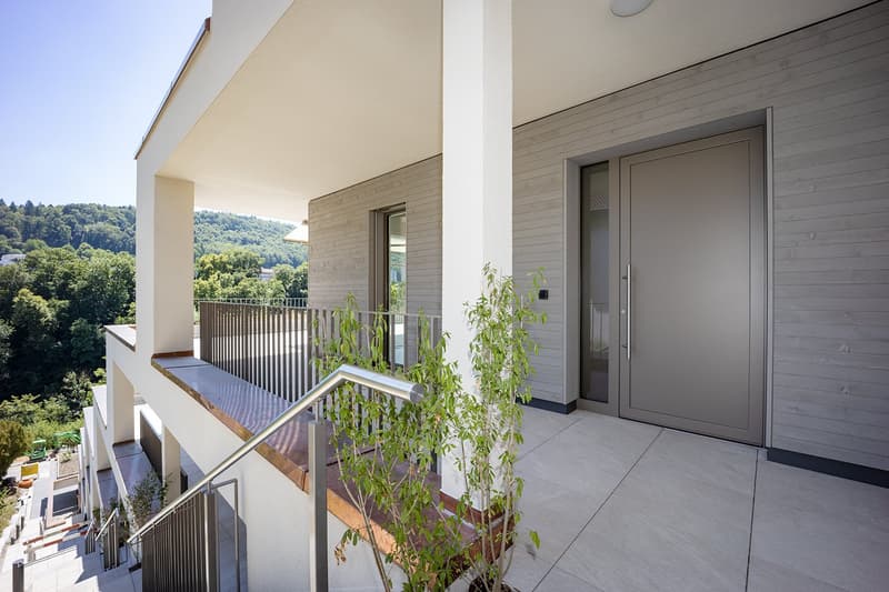Neue exklusive Attika-Maisonette-Terrassen-Eigentumswohnung an Top-Wohnlage in Nussbaumen (5)