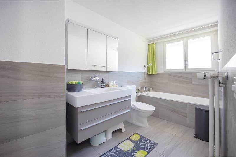 Maison familiale de 5,5 pièces attrayante dans un environnement verdoyant avec réserve de terrain constructible optionnelle (10)