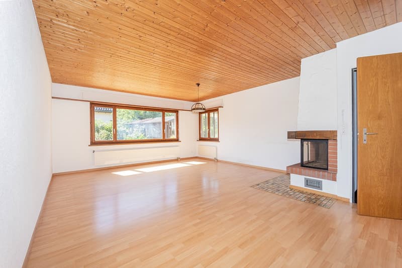 Freistehendes 5,5-Zimmer-Einfamilienhaus mit Wintergarten und attraktivem Grundstück (6)