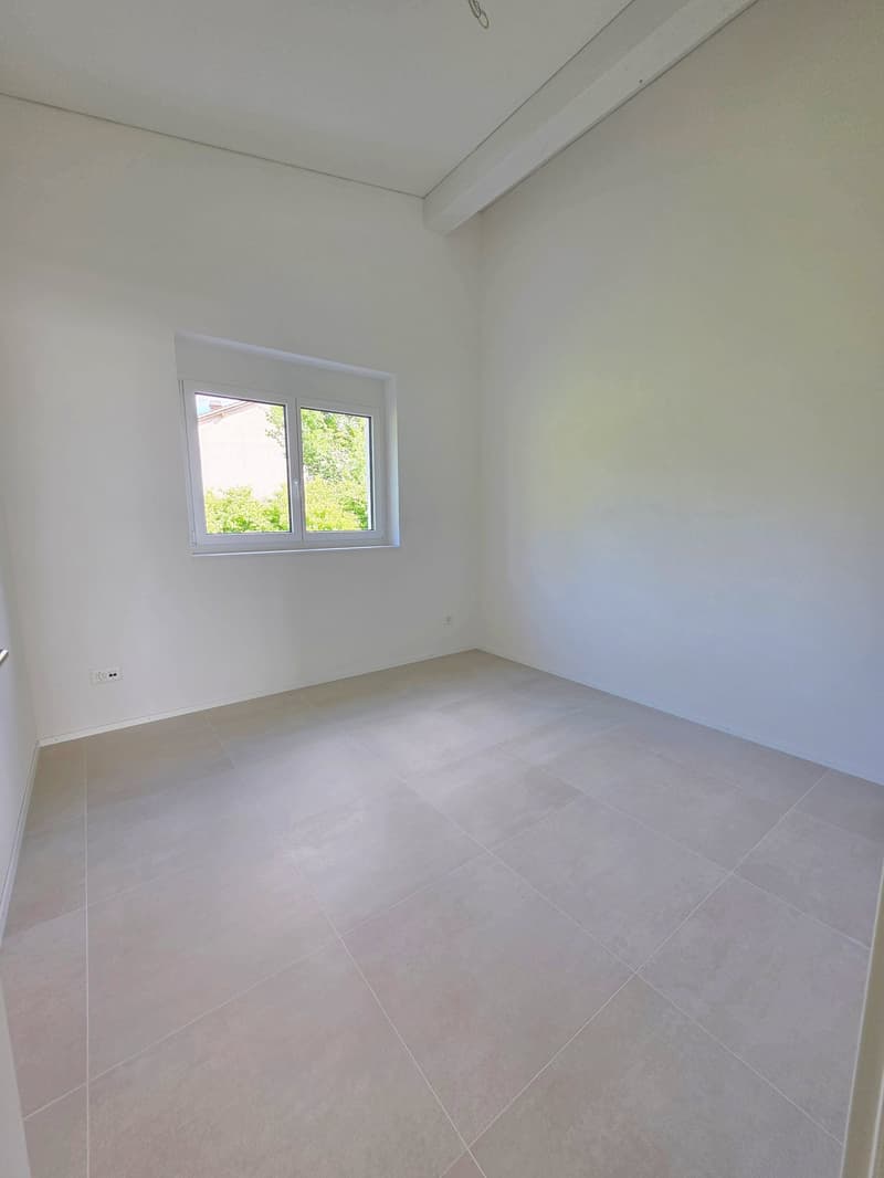 Erstbezug - Exklusive Neubau-Dachwohnung in Eiken (4)