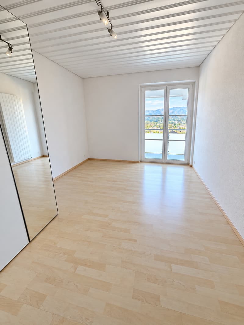 Wunderschönens, helles Reihenhaus mit Terrasse, Balkon und traumhaftem Ausblick in Stein AG (12)