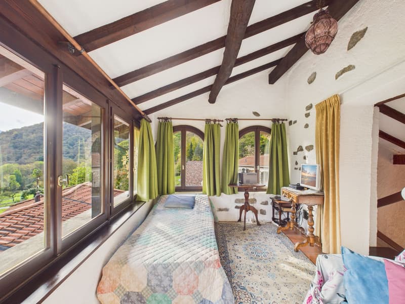 Image 9