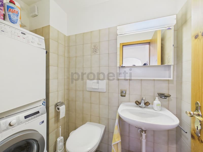 Image 9