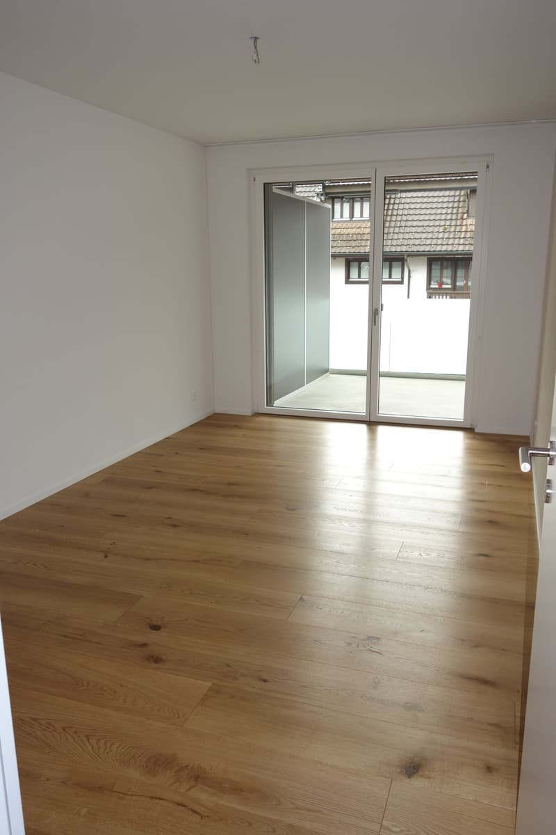 2. Zimmer mit Balkon