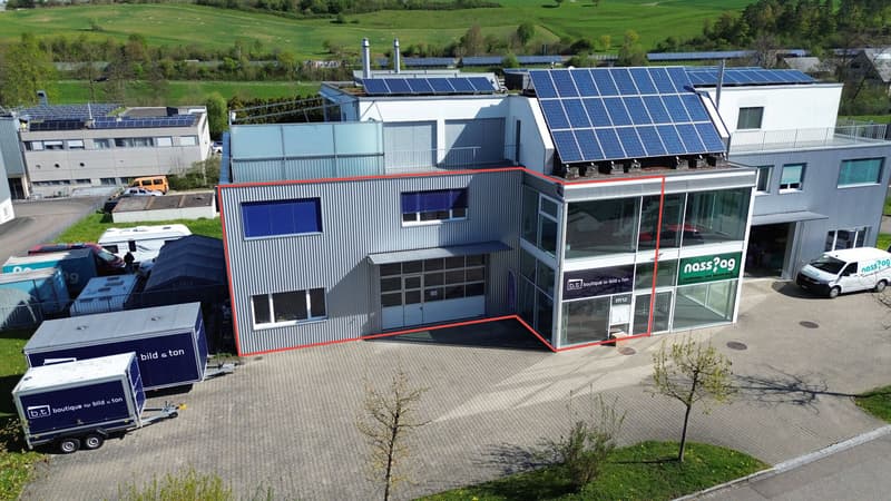 Commercial property with office, storage/production and parking hall (1)