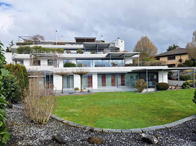 Grandiosa, lussuosa appartamento con terrazza e vista sulle montagne (13)