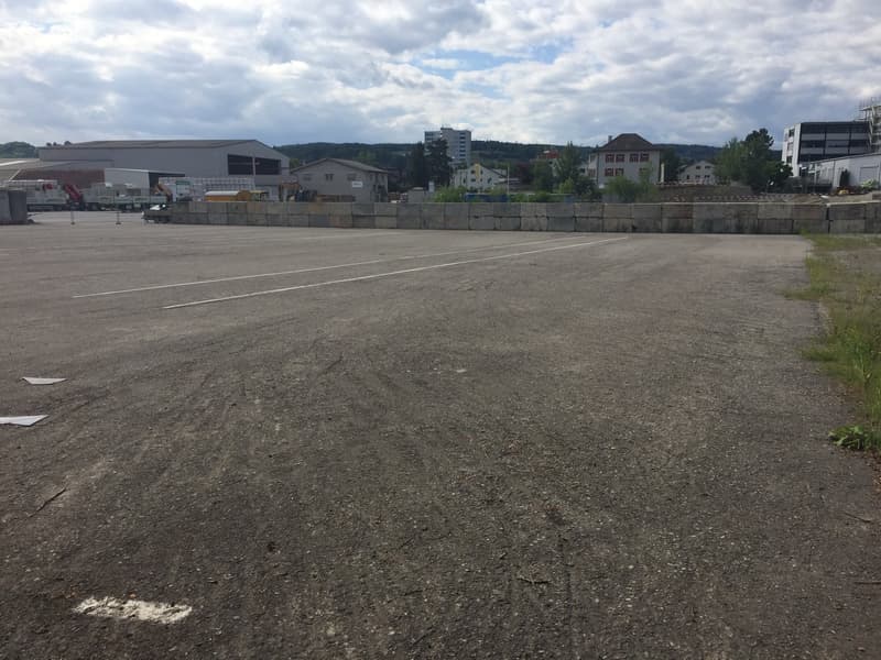 Attraktive und vielseitig Nutzbare Aussenfläche - bis 5'000m2 in Brugg (4)