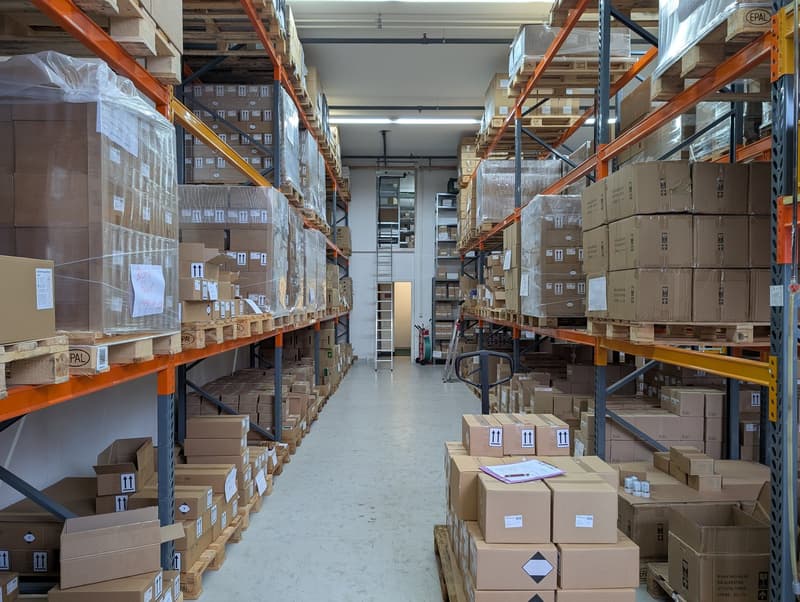 Gewerbe-/Industriefläche mit direkter Anlieferung in Wollerau (2)