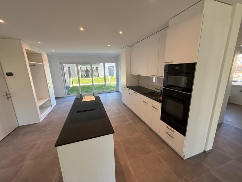 Beaux appartements abordables de 3,5 pièces au rez-de-chaussée à louer (4)