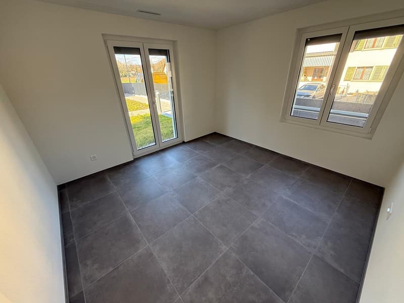 Beaux appartements abordables de 3,5 pièces au rez-de-chaussée à louer (6)
