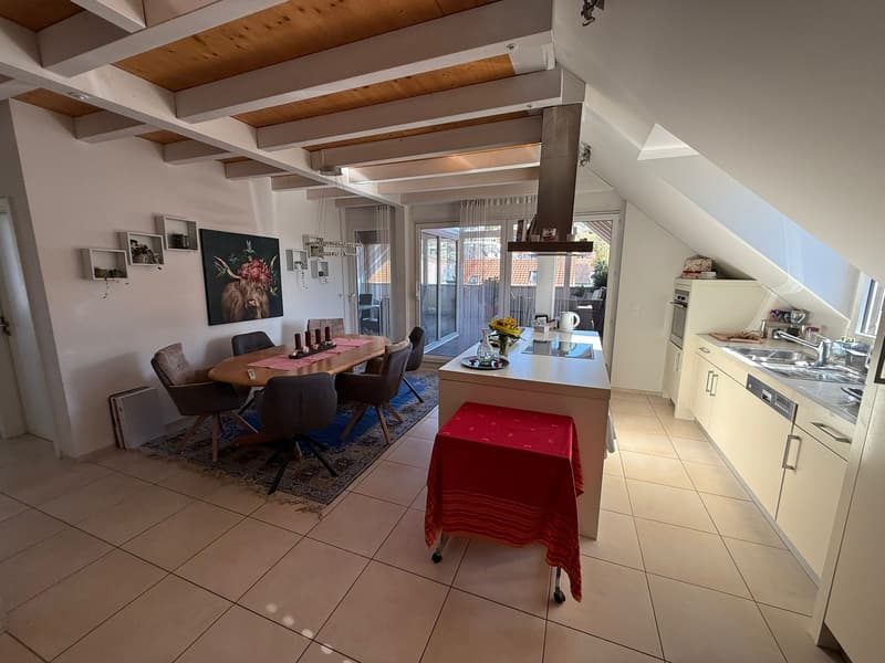 4.5-room attic apartment with winter garden, attic storage & spacious outdoor areas (3)
