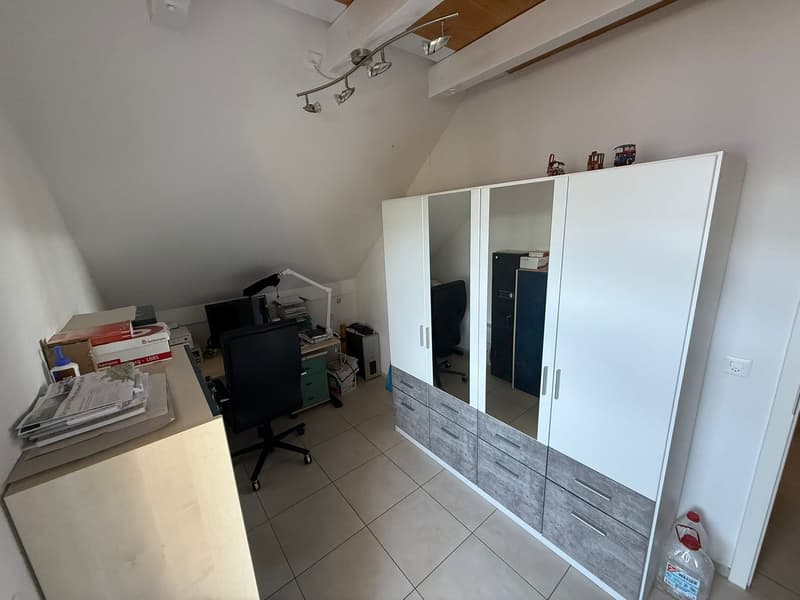 4.5-room attic apartment with winter garden, attic storage & spacious outdoor areas (4)
