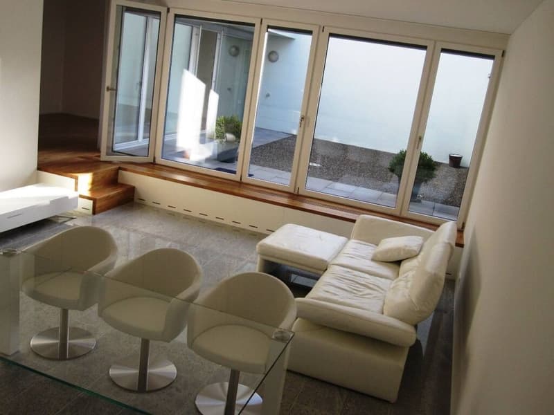 Moderne 3.5-Zimmerwohnung mit privatem Innenhof, Tiefgaragenplatz inklusive und Top-Ausstattung im Zelgweg (9)