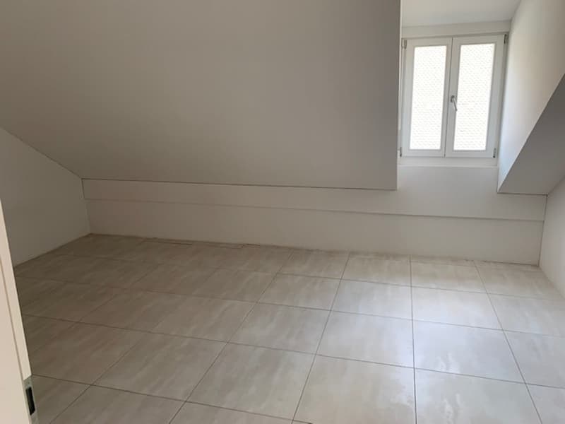 Charmante geräumige 4.5-Maisonette-Dachwohnung (149m2) zu vermieten (4)