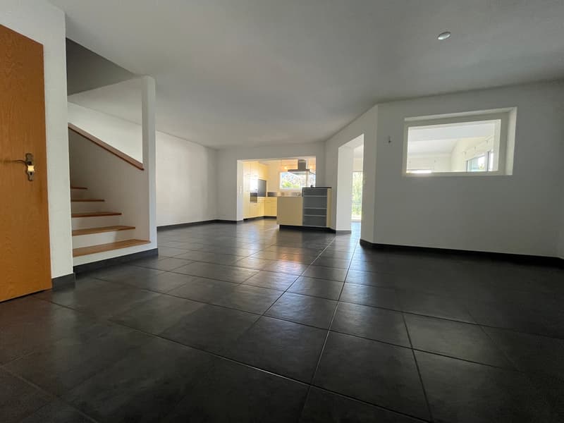 Charmantes 5.5-Zimmer-Reihenhaus in Safenwil – sofort verfügbar (5)