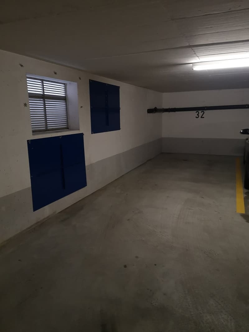 Parking space in underground garage (1)