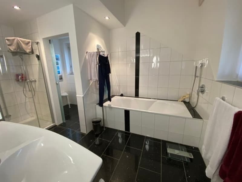Modern 5.5-room duplex apartment in Baetterkinden (14)