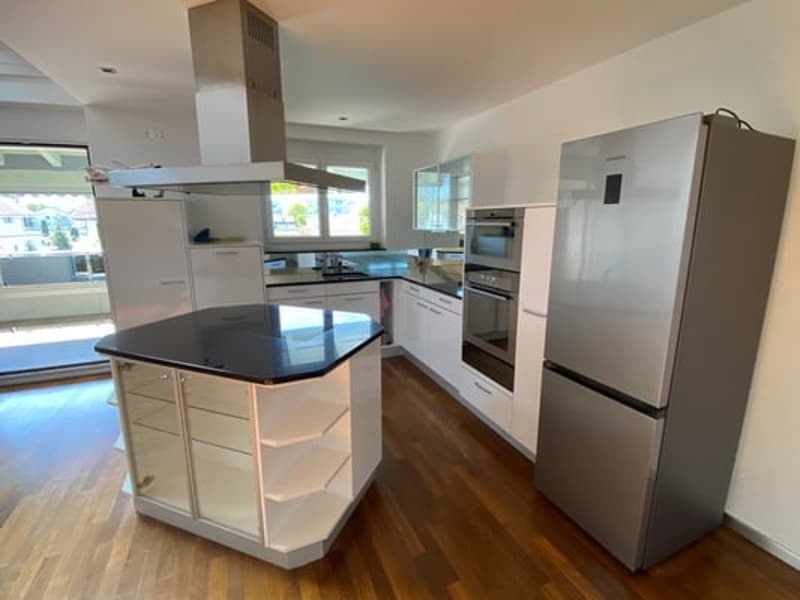 Modern 5.5-room duplex apartment in Baetterkinden (12)