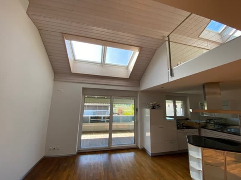 Modern 5.5-room duplex apartment in Baetterkinden (8)