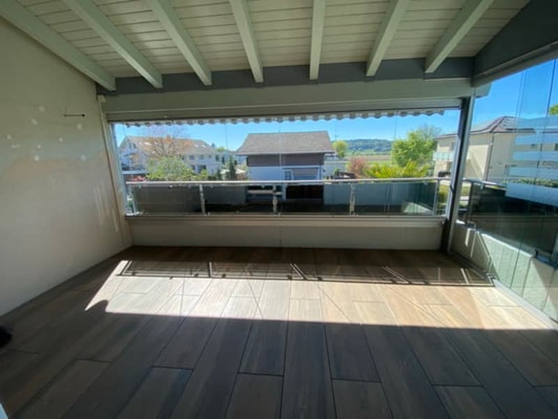 Modern 5.5-room duplex apartment in Baetterkinden (10)