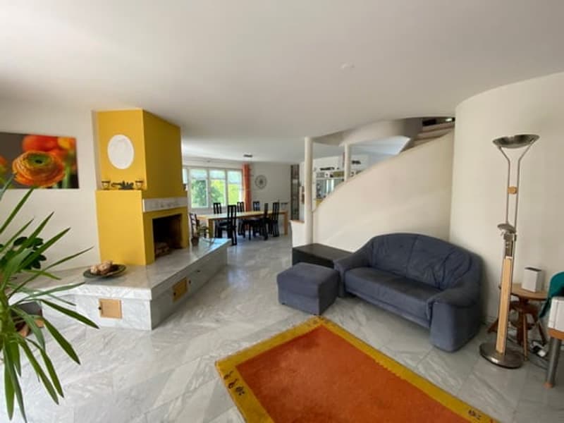 Top 9 1/2 pièces maison unifamiliale dans le vert (11)