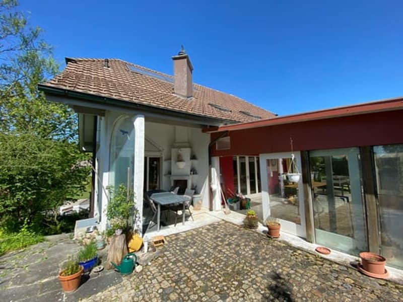Top 9 1/2 pièces maison unifamiliale dans le vert (6)