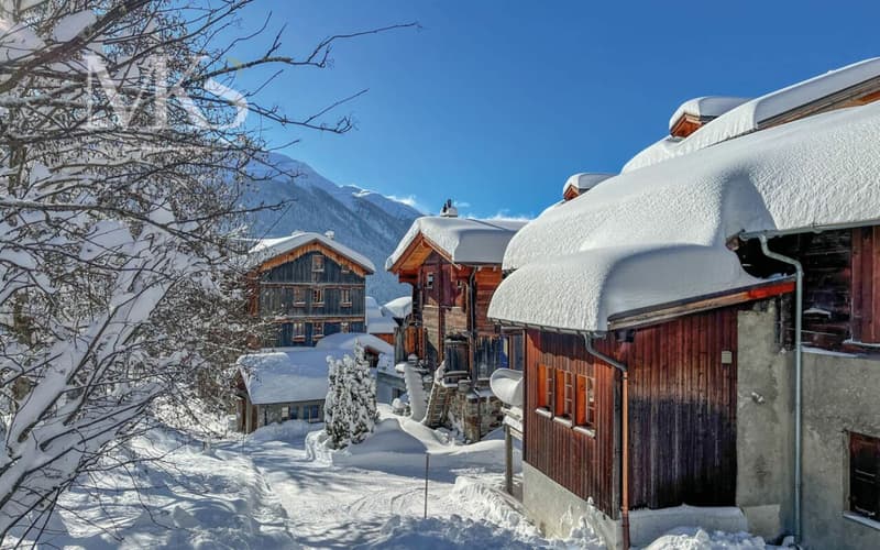 Your dream home in Goms: converted barn for sale (2)
