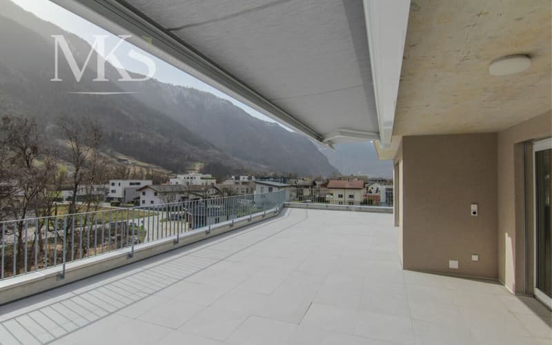 122 m2 Balkon: Sonne und Erholung.