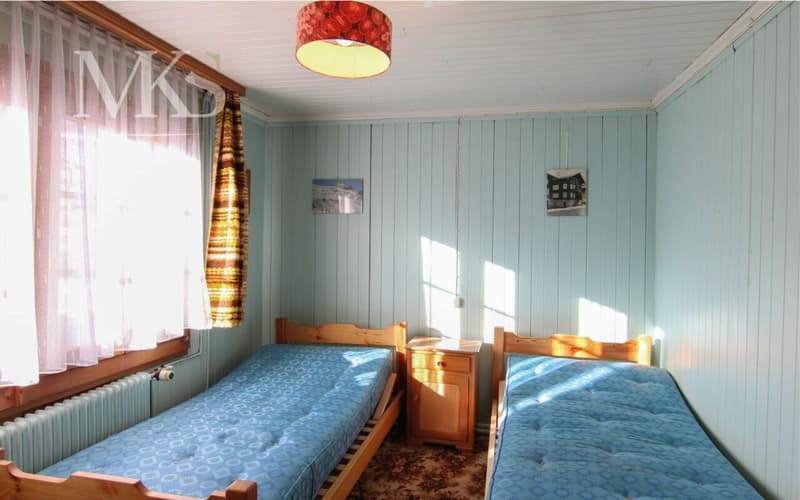 Zimmer West