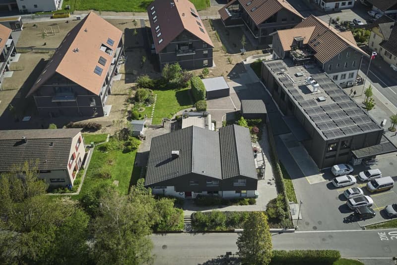 Habiter et travailler réunis - espace pour la vie, le travail et les visions (11)