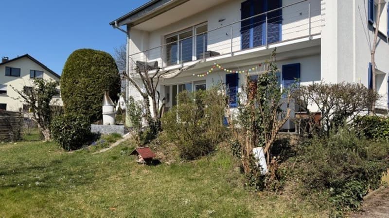 Casa bellissima con giardino e garage (4)