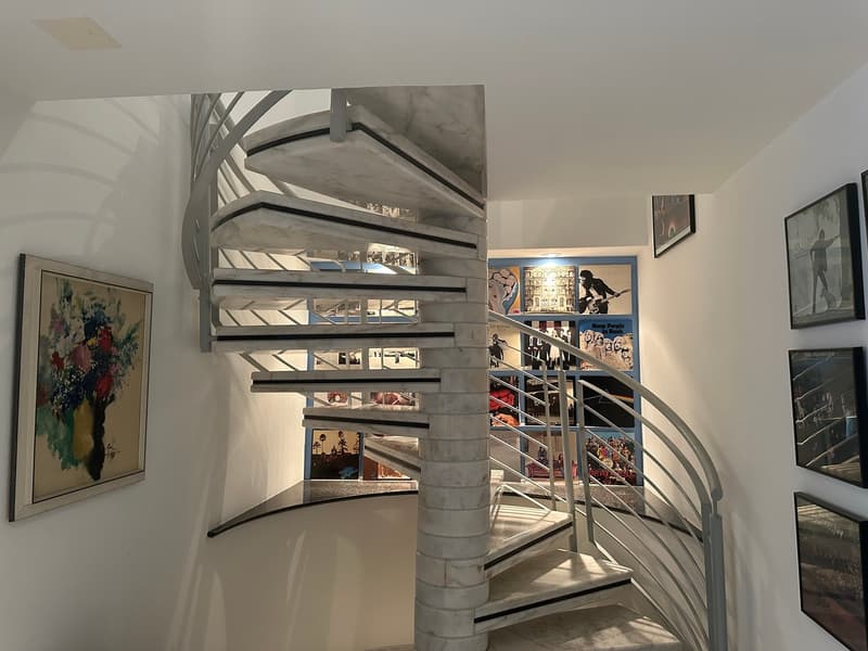 Elegante und grosszügige 6.5 Maisonette Wohnung mit Aussicht auf Basel (7)