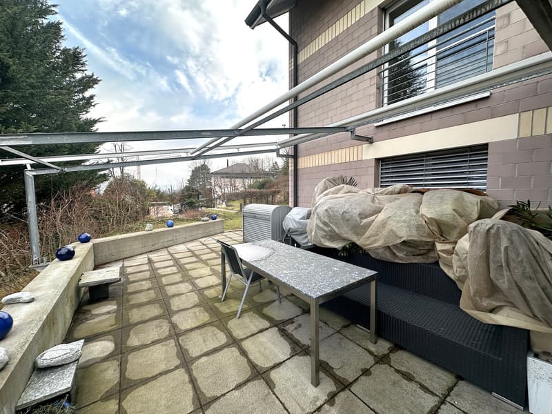 Elegante und grosszügige 6.5 Maisonette Wohnung mit Aussicht auf Basel (12)
