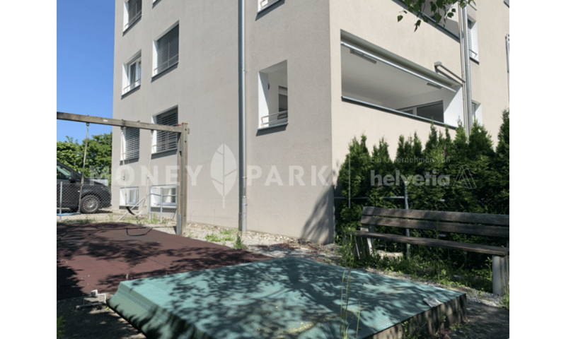 Stylish Maisonette Garden Apartment in Zürich-Seebach (9)