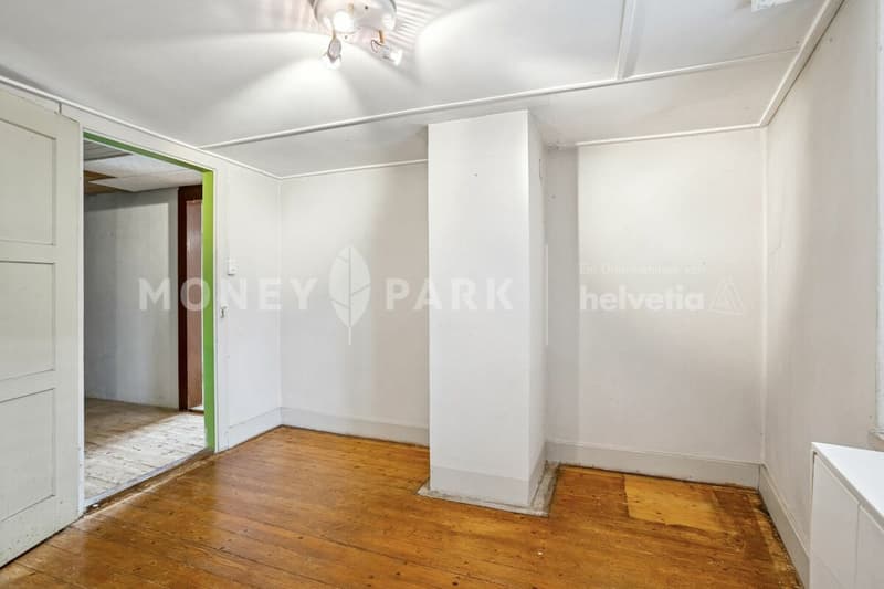 Maison mitoyenne de 5,5 pièces avec potentiel d'extension (5)