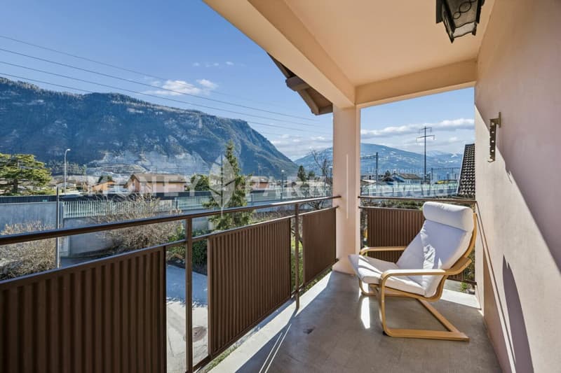 Villa mit 2 Apartments in Saint-Léonard (7)