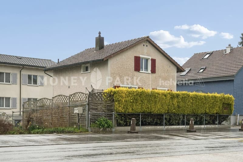 3-bedroom single-family house in St. Margrethen with development potential (1)