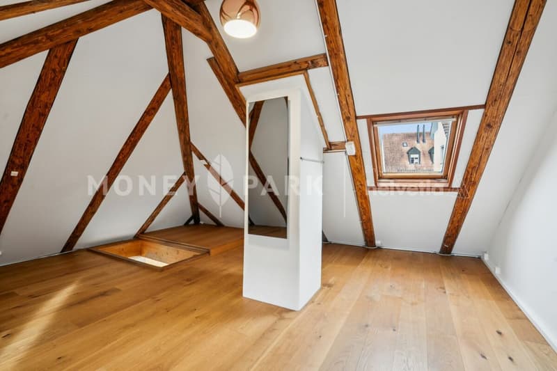 Casa Flarz di 4,5 locali affascinante in posizione centrale Copia (8)