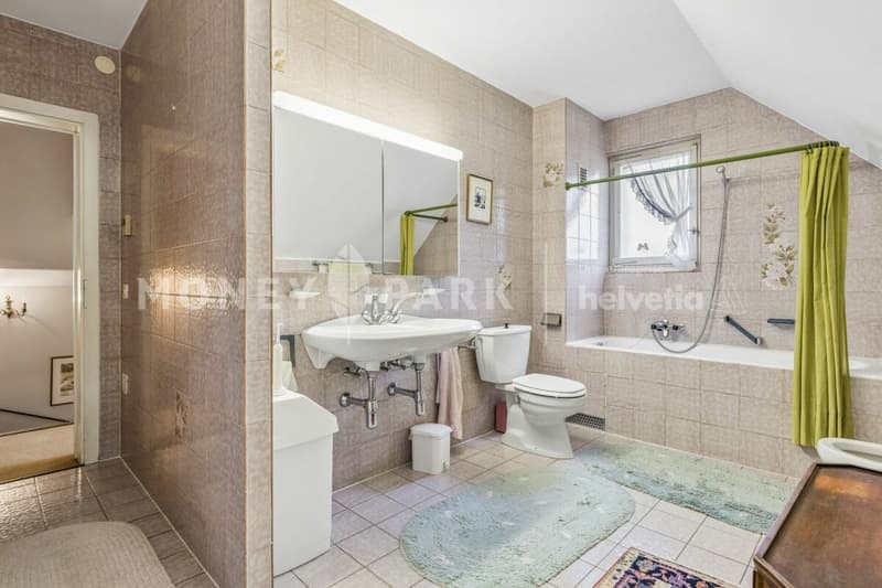 Exclusive: Magnificent individual villa with large garden (4)