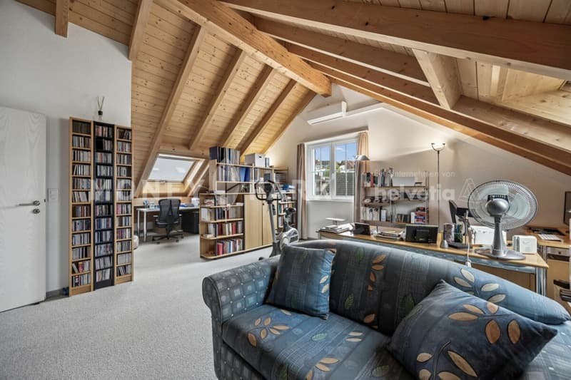 Maison jumelée 5,5 pièces avec jardin, terrasse et offre de pièces polyvalente (8)