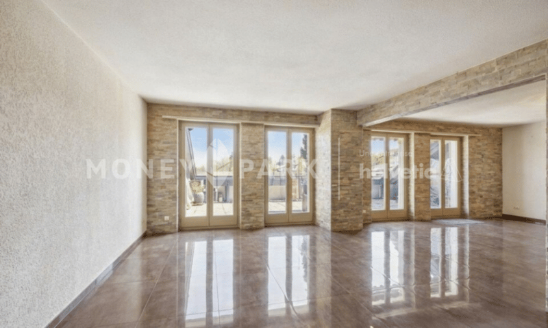 Elegant duplex close to nature in Lignières (10)