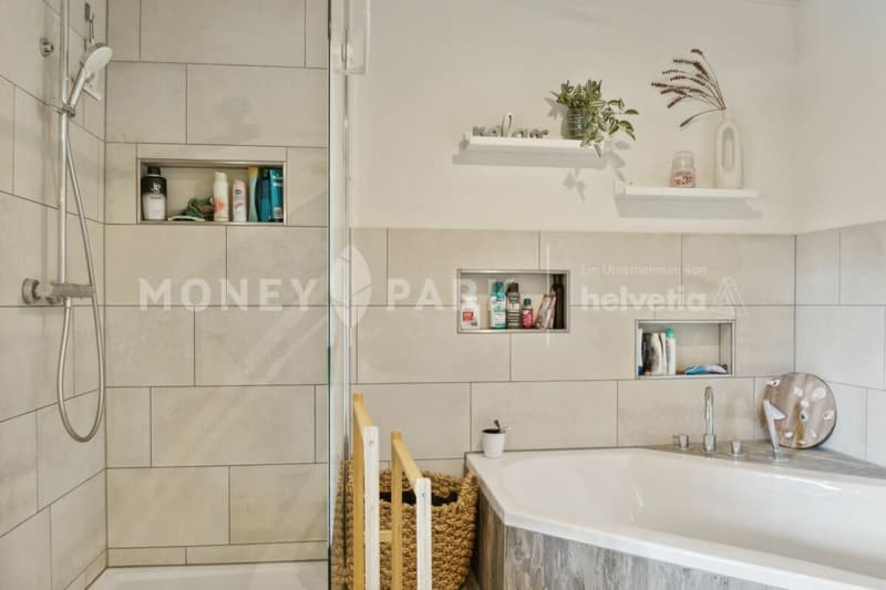 Historic House with Modern Flair - as a Duo (22)